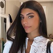 Si algo me define es la proactividad, daría clases donde los niños de verdad entiendan la teoria